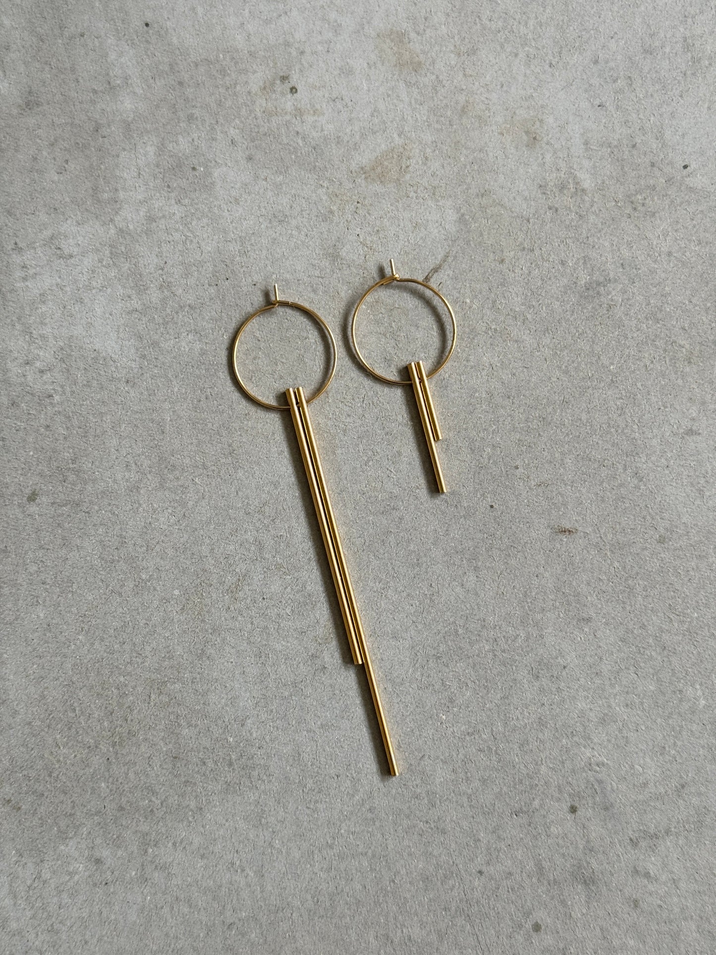 balance mixed earrings