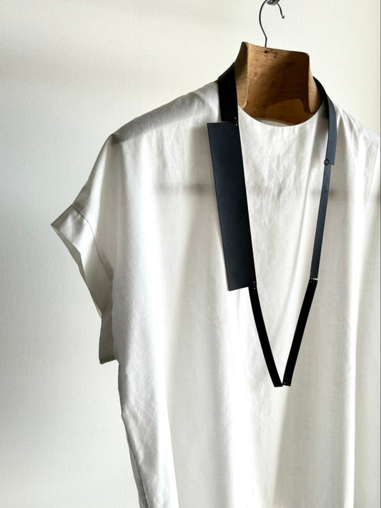 passim rubber necklace