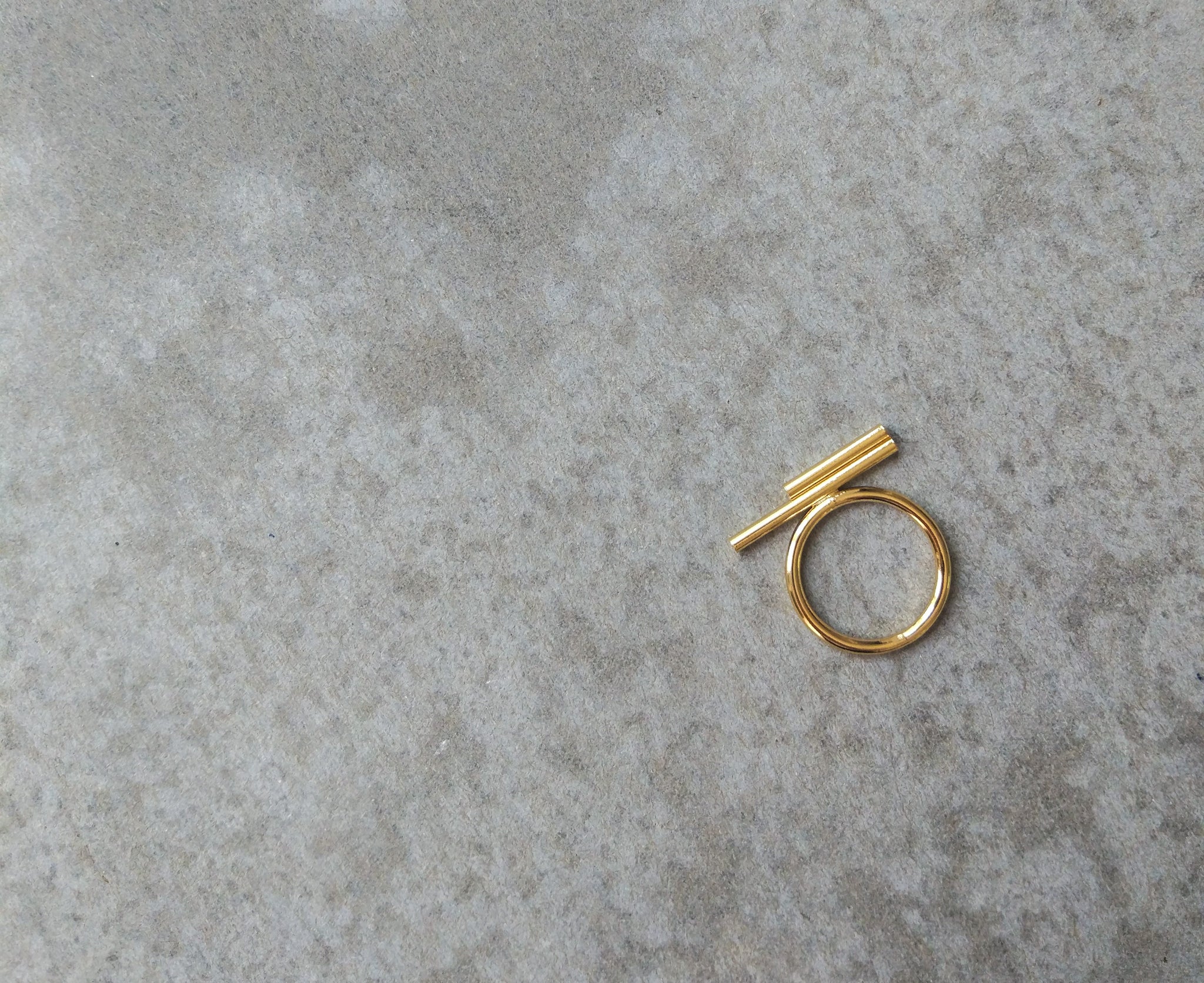 DOUBLE BAR GOLD RING
