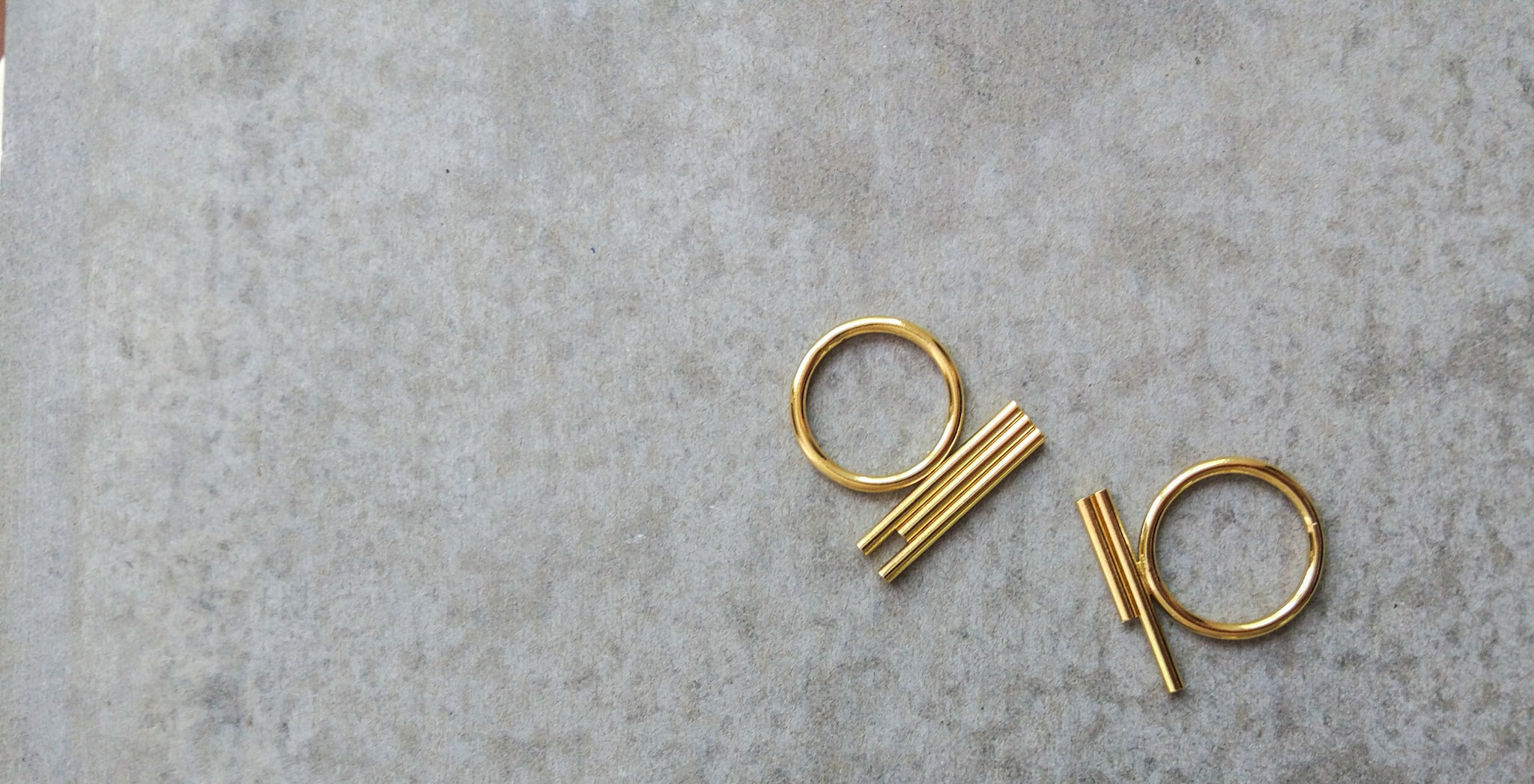 DOUBLE BAR GOLD RING