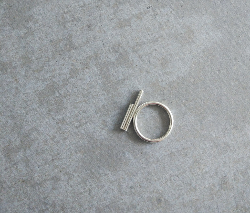 DOUBLE BAR SILVER RING